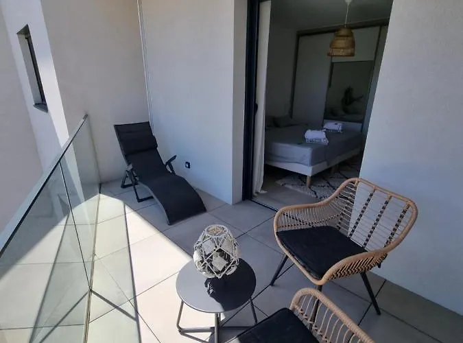 Agosta Sea View פורטיסיו